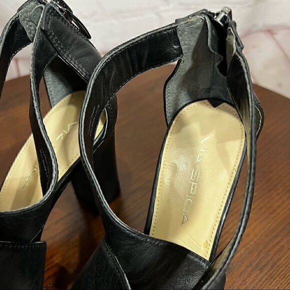 VIA SPIGA soft leather cross cross sandals in 3” heels Euc - Picture 8 of 8